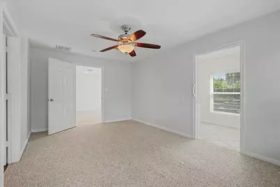 413 Farrer Street, Angleton, TX 77515 - Photo 24
