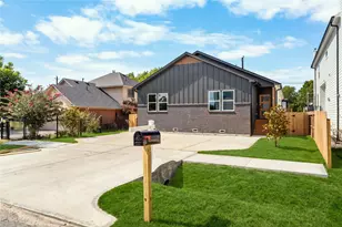5321 Rue St, Houston, TX 77033 - Photo 2