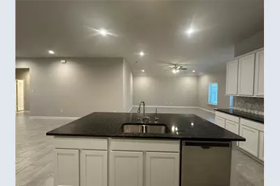 6329 Clearwater Drive, League City, TX 77573 - Photo 10