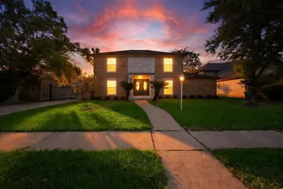 7914 Oakington Drive, Houston, TX 77071 - Photo 2