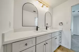 7914 Oakington Dr, Houston, TX 77071 - Photo 16