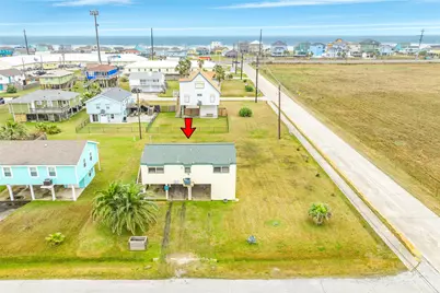 16725 Captain Bligh Road, Jamaica Beach, TX 77554 - Photo 1
