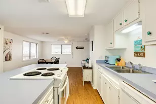 16725 Captain Bligh Rd, Jamaica Beach, TX 77554 - Photo 22