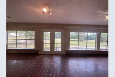 1672 Fm 318, Hallettsville, TX 77964 - Photo 22