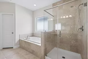 814 W 26th St, Houston, TX 77008 - Photo 30