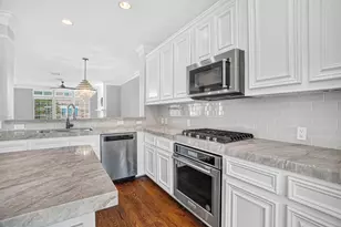 4107 Woodhead St, Houston, TX 77098 - Photo 10