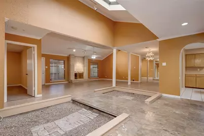6030 Gallant Forest Drive, Houston, TX 77088 - Photo 8