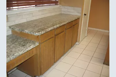 6030 Gallant Forest Drive, Houston, TX 77088 - Photo 20