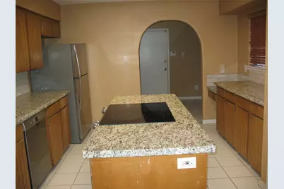 6030 Gallant Forest Drive, Houston, TX 77088 - Photo 18