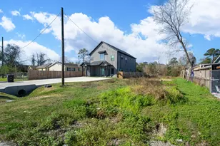 7819 Joy St, Houston, TX 77028 - Photo 16