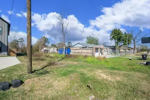 7819 Joy St, Houston, TX 77028 - Photo 12