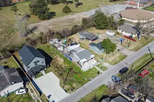 7819 Joy St, Houston, TX 77028 - Photo 10