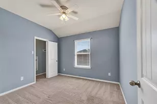 334 Kendall Crest Dr, Alvin, TX 77511 - Photo 32