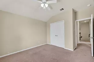 334 Kendall Crest Dr, Alvin, TX 77511 - Photo 38