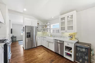 7106 Alderney Drive, Houston, TX 77055 - Photo 10