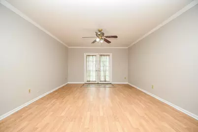 6410 Bluestone Drive, Houston, TX 77016 - Photo 6