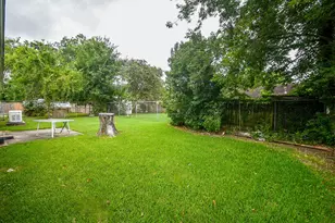 6410 Bluestone Dr, Houston, TX 77016 - Photo 20
