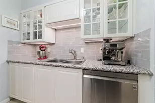 2400 N Braeswood Blvd, Houston, TX 77030 - Photo 6