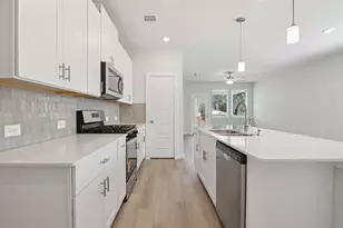 29123 Samuel Gdns Ct, Waller, TX 77484 - Photo 8