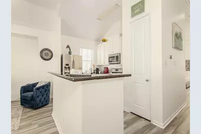 2932 Baer Street, Houston, TX 77020 - Photo 10