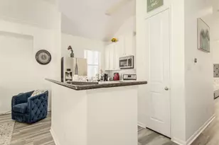 2932 Baer St, Houston, TX 77020 - Photo 10