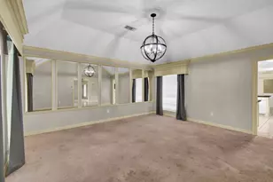 327 Live Oak Ln, Lake Jackson, TX 77566 - Photo 14