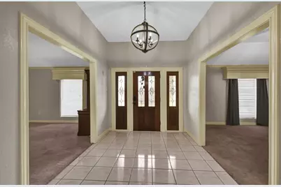 327 Live Oak Lane, Lake Jackson, TX 77566 - Photo 6