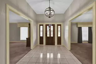 327 Live Oak Ln, Lake Jackson, TX 77566 - Photo 6