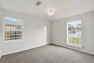 535 Edgebrook Dr, Houston, TX 77034 - Photo 18