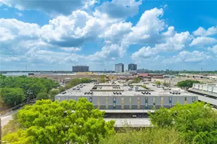 7510 Hornwood Dr, Houston, TX 77036 - Photo 16