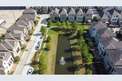 1517 Miles Oaks Place, Houston, TX 77043 - Photo 42