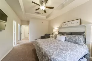1517 Miles Oaks Pl, Houston, TX 77043 - Photo 18