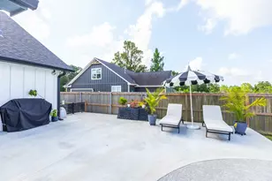 670 Dayna Ln, Sour Lake, TX 77659 - Photo 42