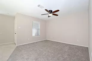518 Moore St, Tomball, TX 77375 - Photo 14