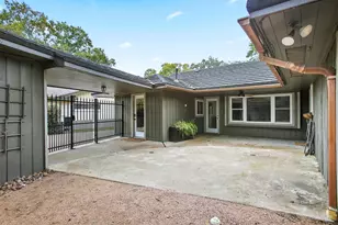 18306 Barbuda Ln, Houston, TX 77058 - Photo 22