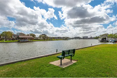 2060 Glencove Drive, Seabrook, TX 77586 - Photo 26