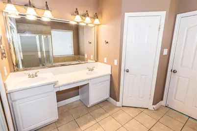 13506 Schumann Trail, Sugar Land, TX 77498 - Photo 18