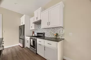 90 Burress St, Houston, TX 77022 - Photo 28