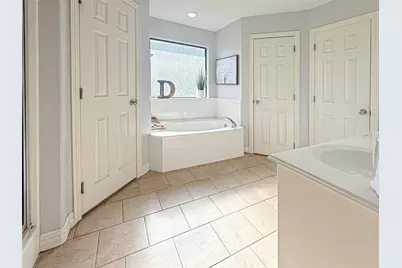 205 Madison Avenue, Clute, TX 77531 - Photo 20