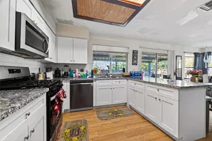 15410 Lindita Dr, Houston, TX 77083 - Photo 18