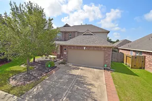 11507 Bermondsey Dr, Tomball, TX 77377 - Photo 2