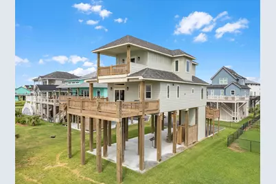 1998 Royalville Court, Crystal Beach, TX 77650 - Photo 42