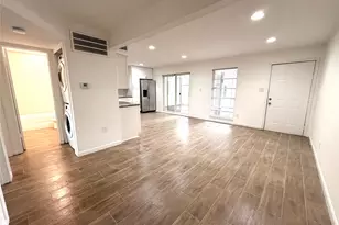 4723 Aftonshire Dr, Houston, TX 77027 - Photo 4