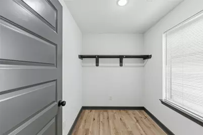 8006 Birmingham Street #A/B, Houston, TX 77028 - Photo 16