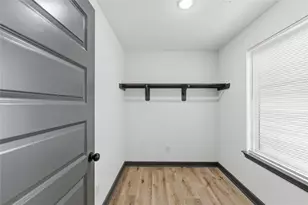 8006 Birmingham St, Houston, TX 77028 - Photo 16