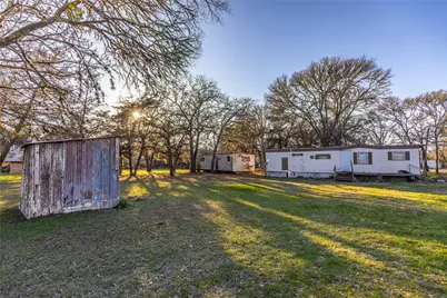 125 Forrest Lane, Brenham, TX 77833 - Photo 16