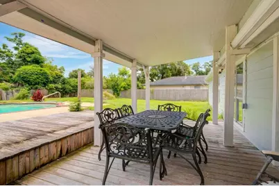 115 S Cedar Street, Lake Jackson, TX 77566 - Photo 36