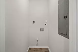 5911 Westover St, Houston, TX 77033 - Photo 18