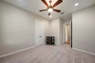 166 Hillsborough Dr W, Montgomery, TX 77356 - Photo 20