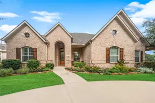 166 Hillsborough Dr W, Montgomery, TX 77356 - Photo 1